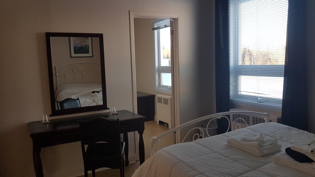Domaine St-Viateur Pansiyon Amos Dış mekan fotoğraf